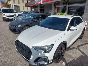 AUDI A3 allstreet TFSI 110 kW S tronic Identity Contrast