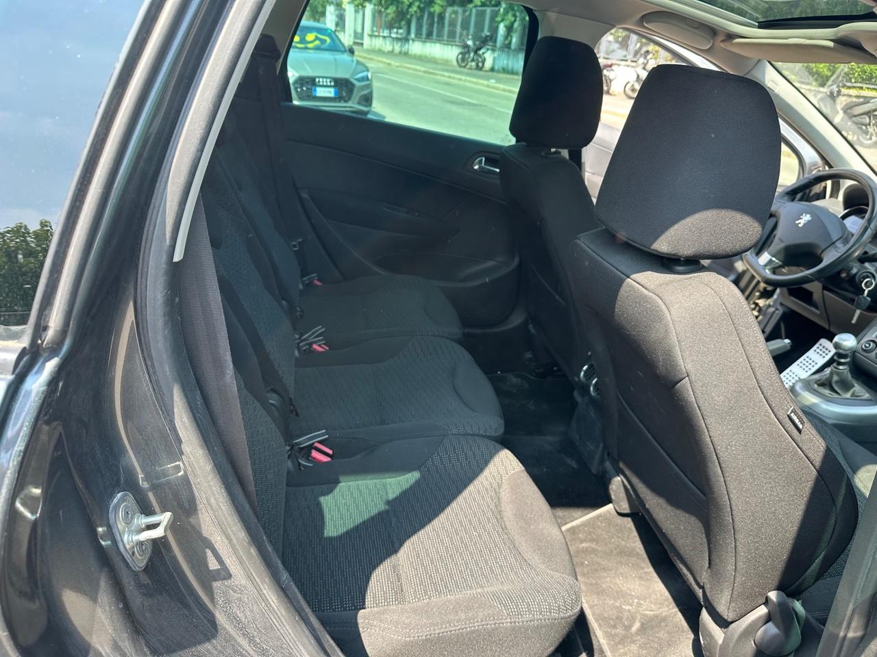 Peugeot 308 1.6 8V HDi 112CV SW Ciel Sportium