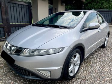 Honda Civic 1.4 i-VTEC *UNICO PROPRIETARIO*