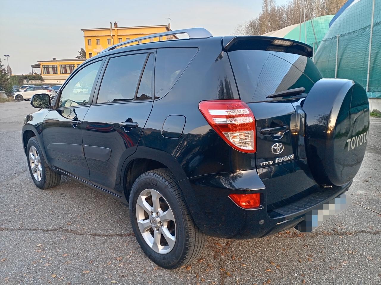 Toyota RAV 4 RAV4 2.2 D-4D 150 CV DPF Exclusive