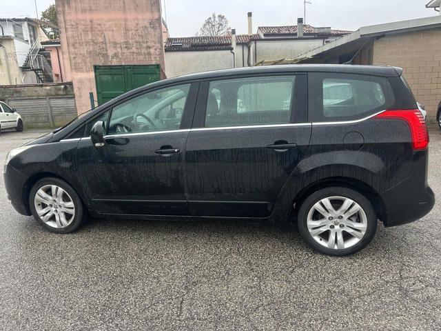 PEUGEOT 5008 1.6 156CV Bellissima Pronta per Consegna