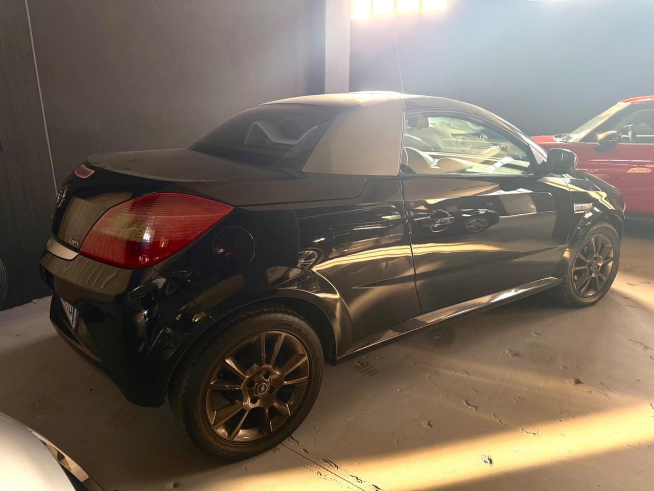 Opel Tigra TwinTop 1.3 CDTI Sport