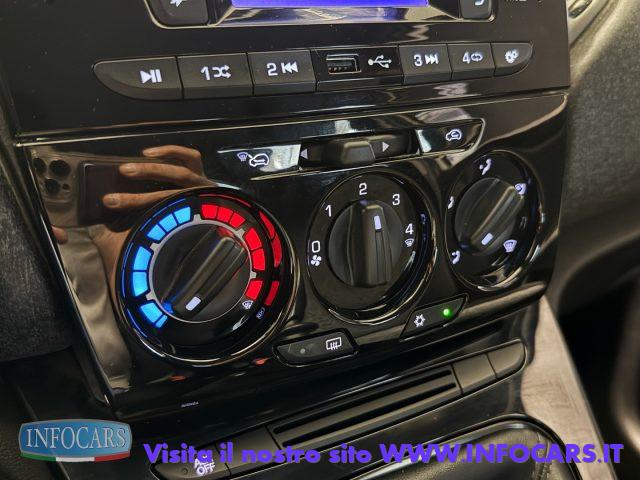 LANCIA Ypsilon 1.0 Hybrid 70 cv Ecochic Silver - PROMO