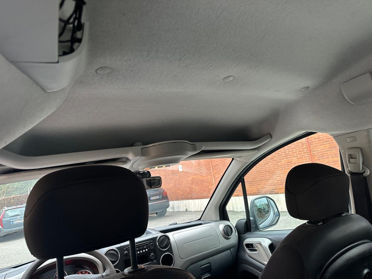 Peugeot Partner 7 posti 1.6 gpl della casa euro 5