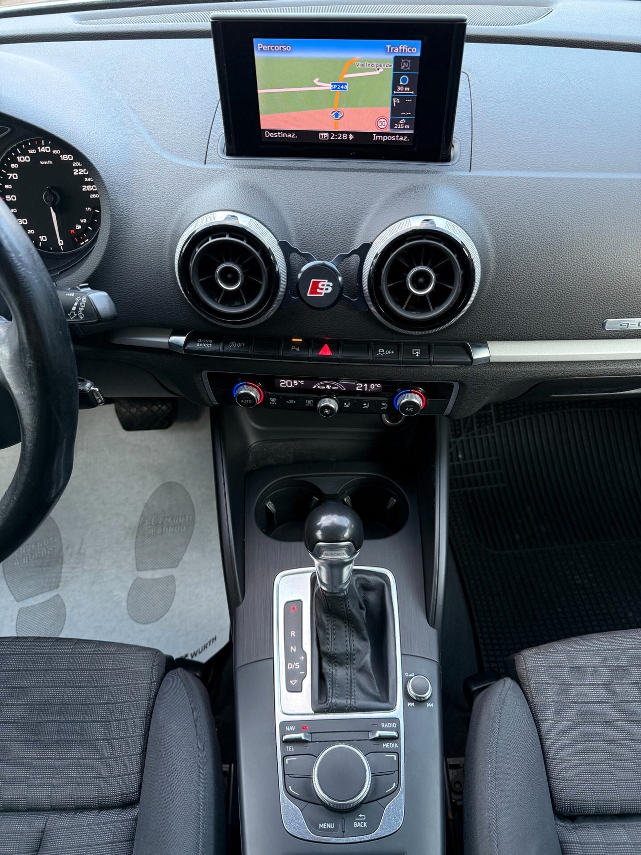 "PERFETTA" Audi A3 SPB S tronic g-tron FULL