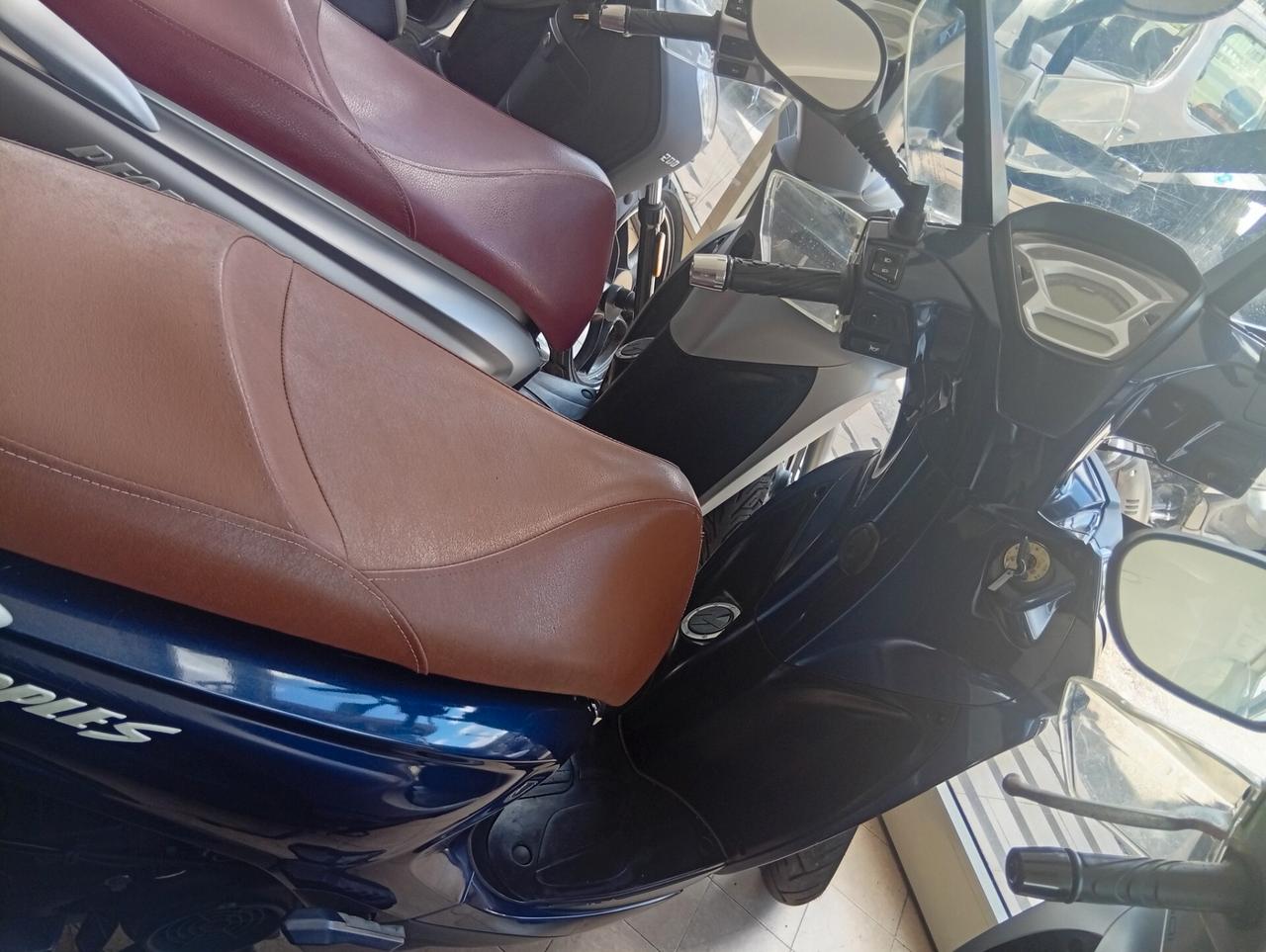 Kymco People 150i ABS