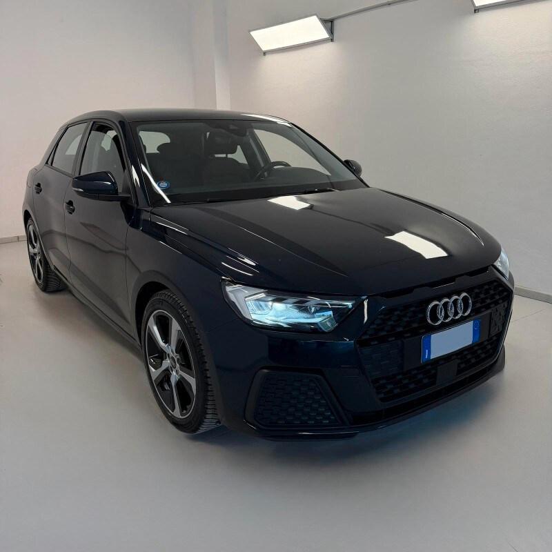 AUDI A1 2ª serie A1 SPB 30 TFSI Admired