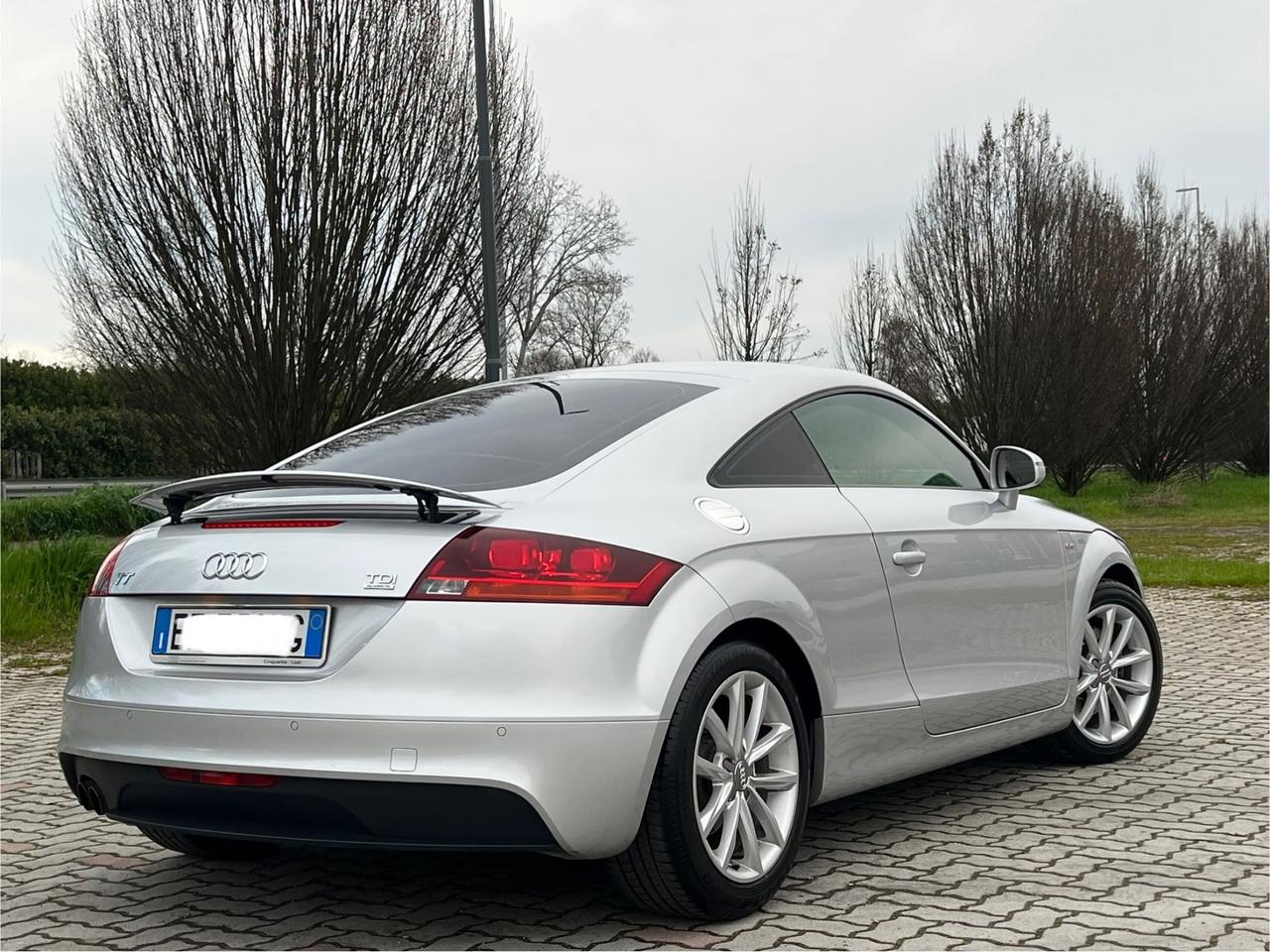 Audi TT Coupé 2.0 TDI quattro Advanced