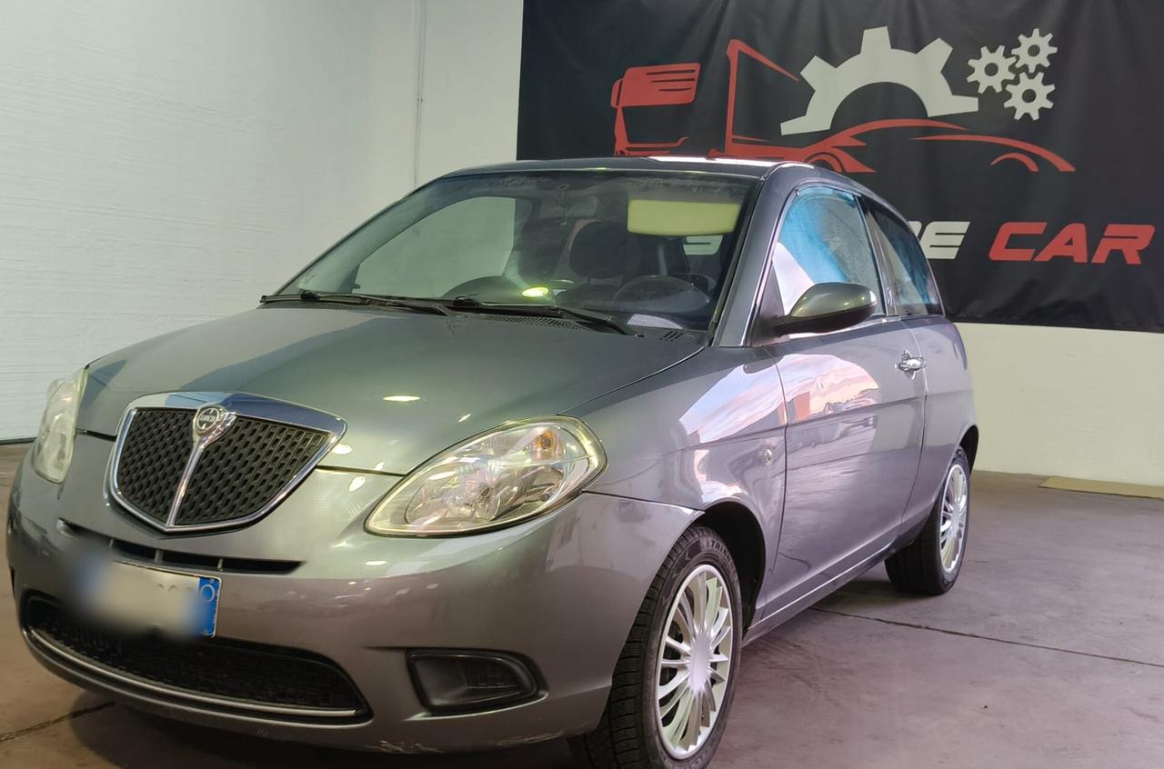 Lancia Ypsilon 1.2 benzina