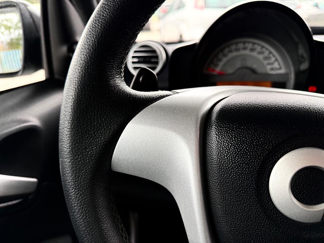 Smart ForTwo 1000 62 kW coupé passion