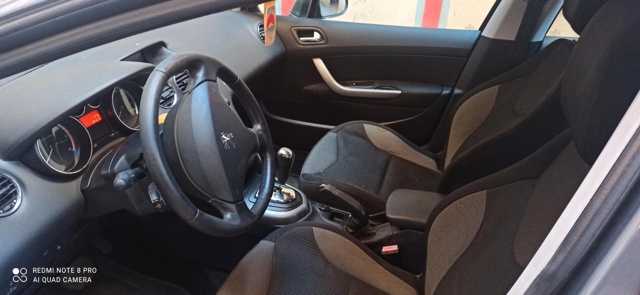Peugeot 308 1.6 8V HDi 112CV cambio automatico 5p. Tecno