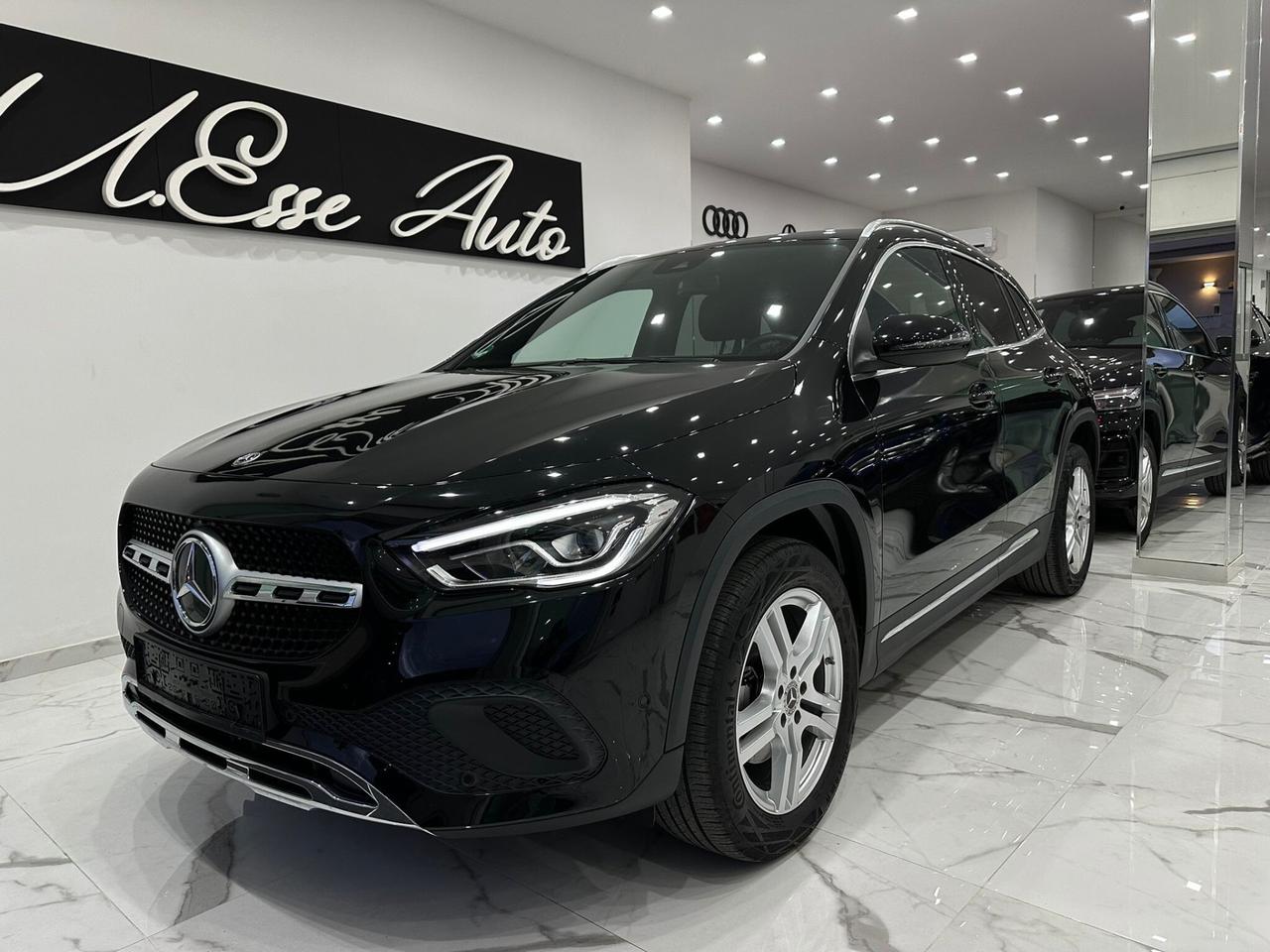 MercedesBenz GLA 200d Executive auto LED MULTICOLO