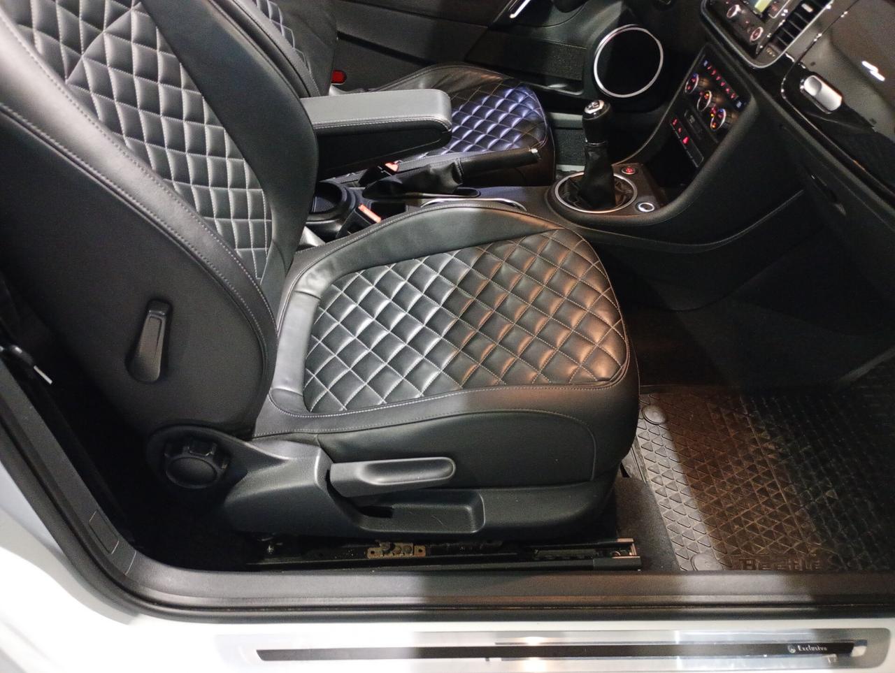Volkswagen New Beetle Cabrio 1.6 TDI Design