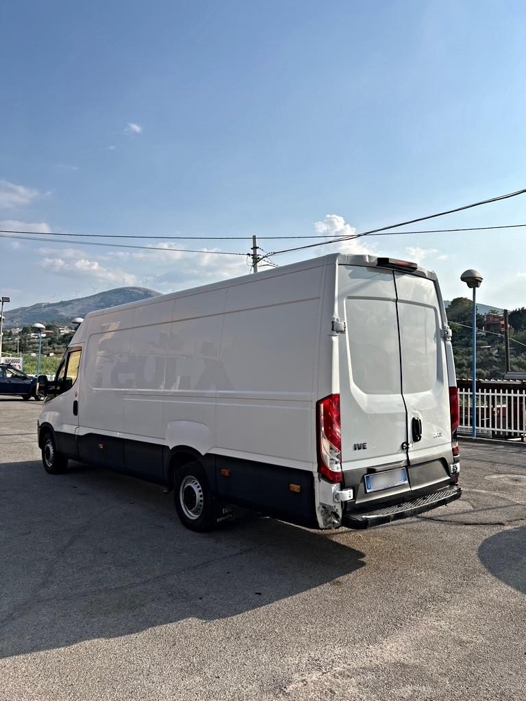 Iveco Daily 35C14 2.3 Diesel 136cv euro6 2018