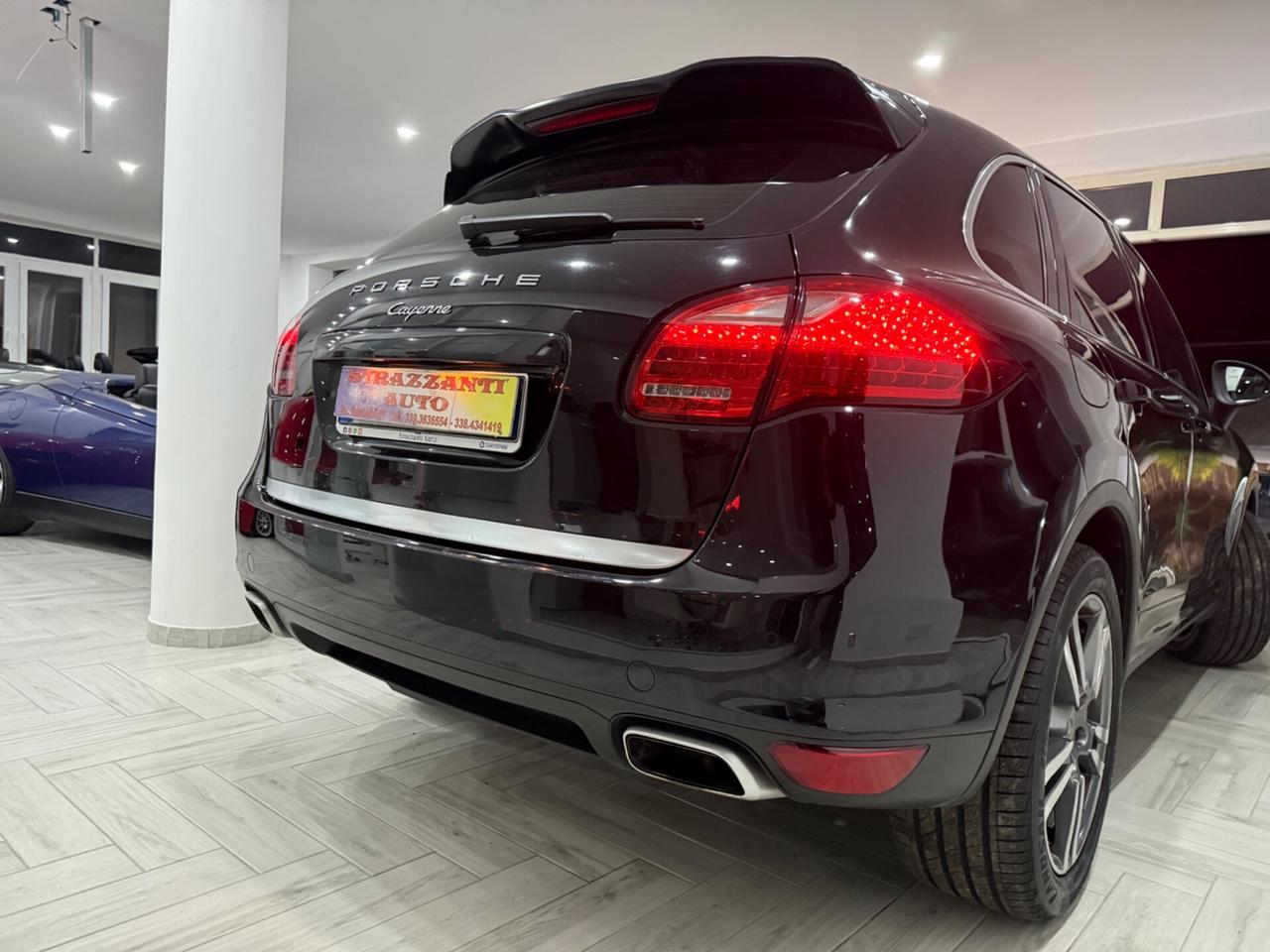 Porsche Cayenne 3.0D245cv PLATINUM ED. DA VETRINA2014