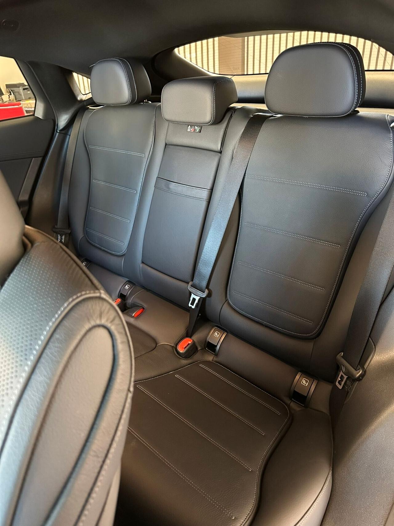 Mercedes-Benz GLC 300 d 4Matic COUPE AMG Line Premium Plus