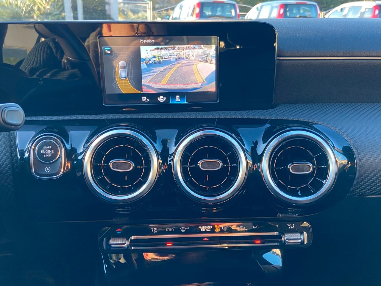 Mercedes-Benz A 180d Automatic Business