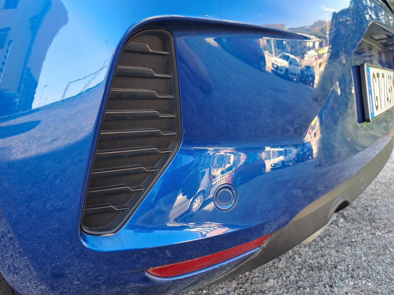 Mitsubishi Colt 1.0L turbo 90 CV Invite