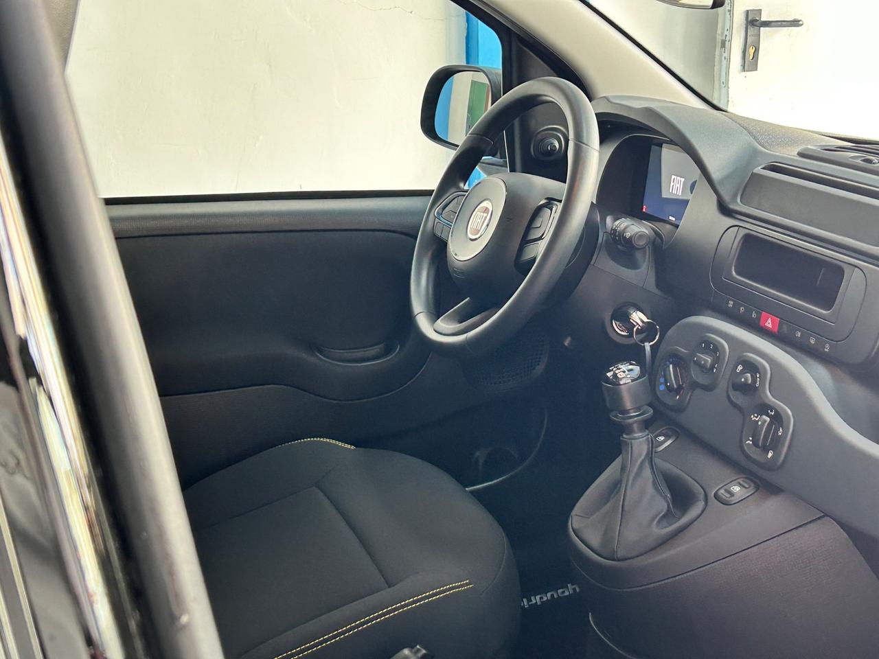 Fiat Panda 1.0 FireFly S&S Hybrid Pandina