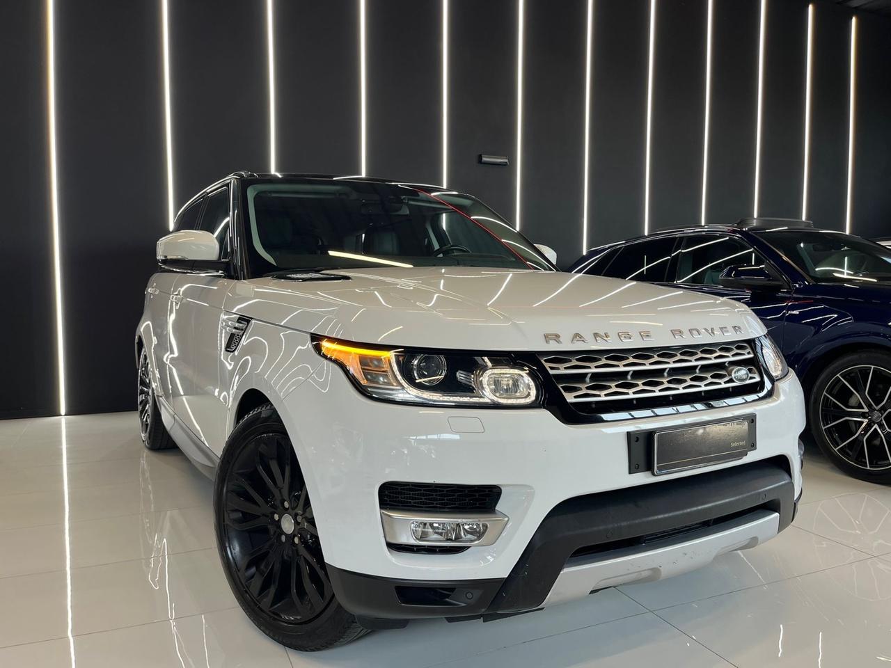 Range Rover Sport 3.0 TDV6 HSE Dynamic 7 POSTI