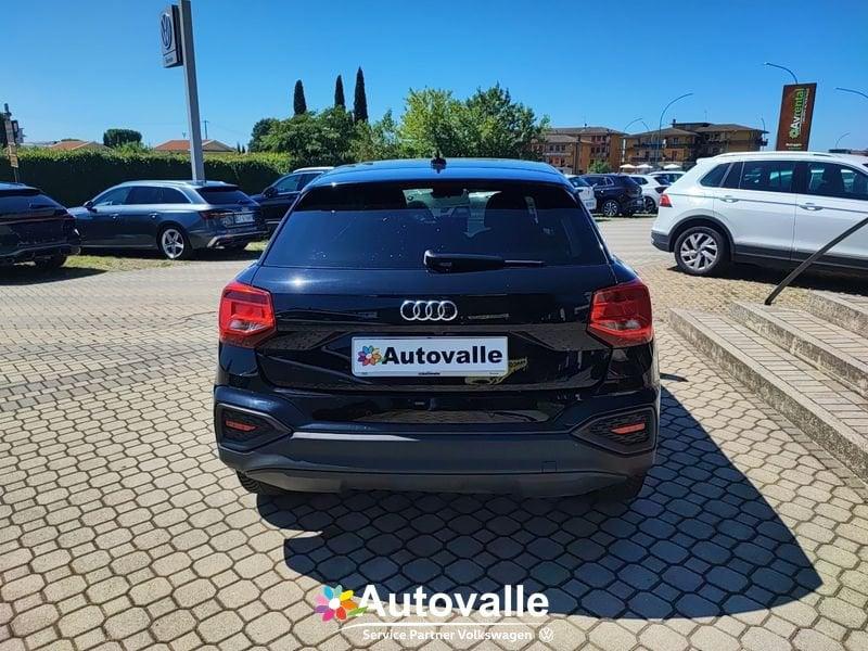 Audi Q2 35 TFSI S tronic Business