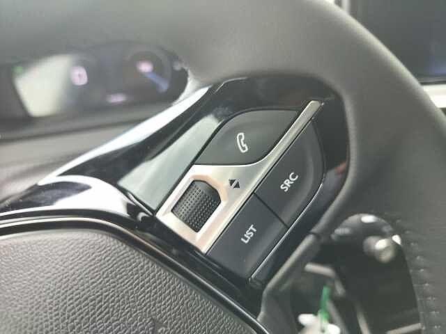 Peugeot 2008 PureTech 100 S&S Allure *KM Ø*