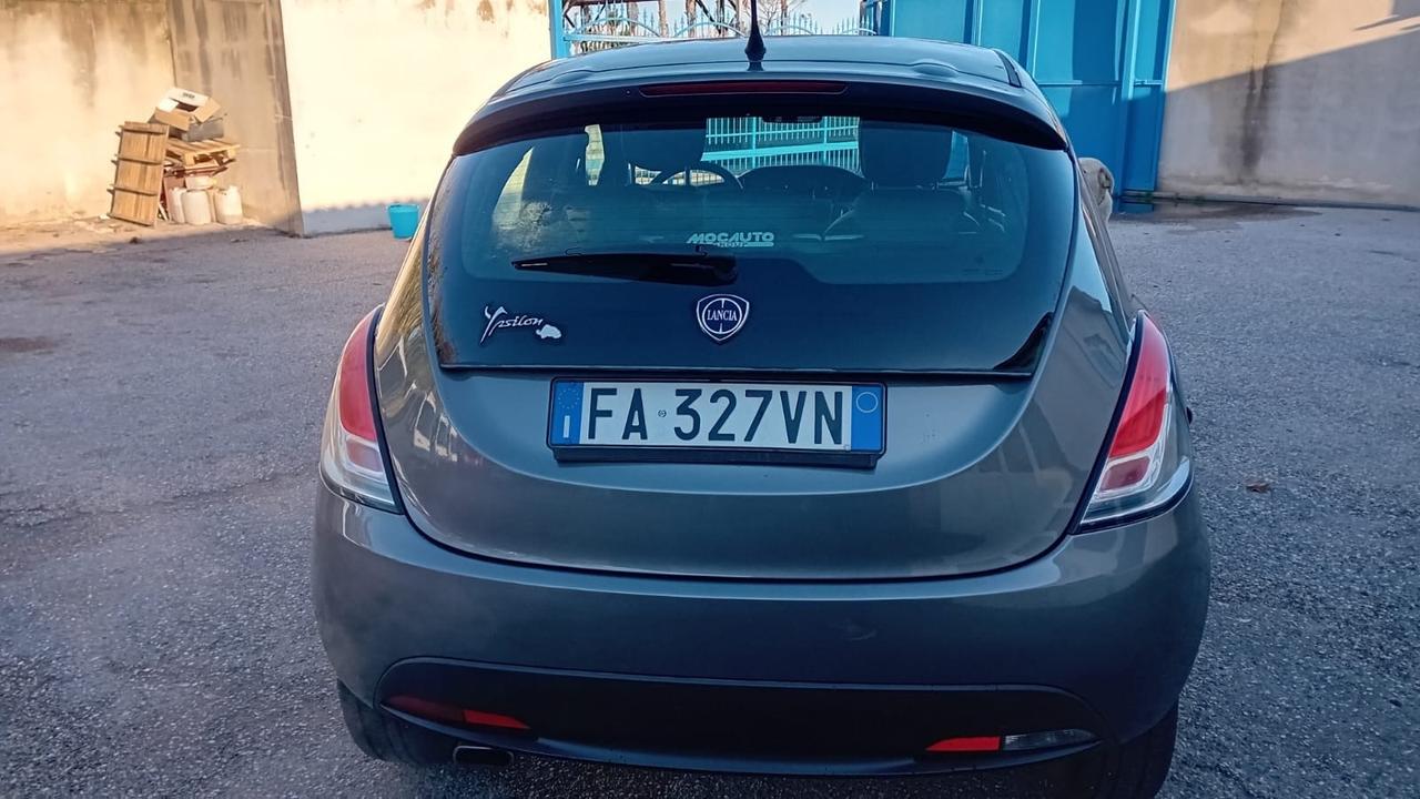 Lancia ypsilon 1.2 benz km 94000-09/2015