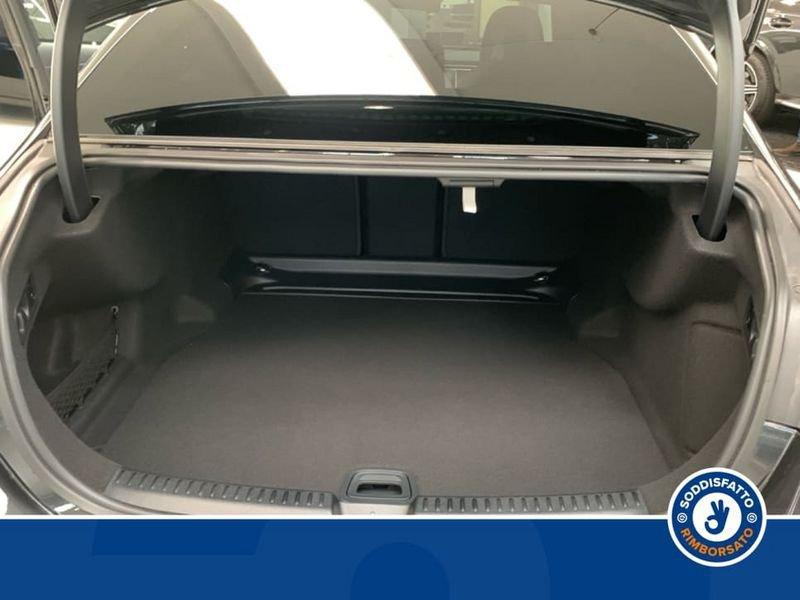 Mercedes-Benz Classe E 220d 4Matic Berlina AMG Line Advanced