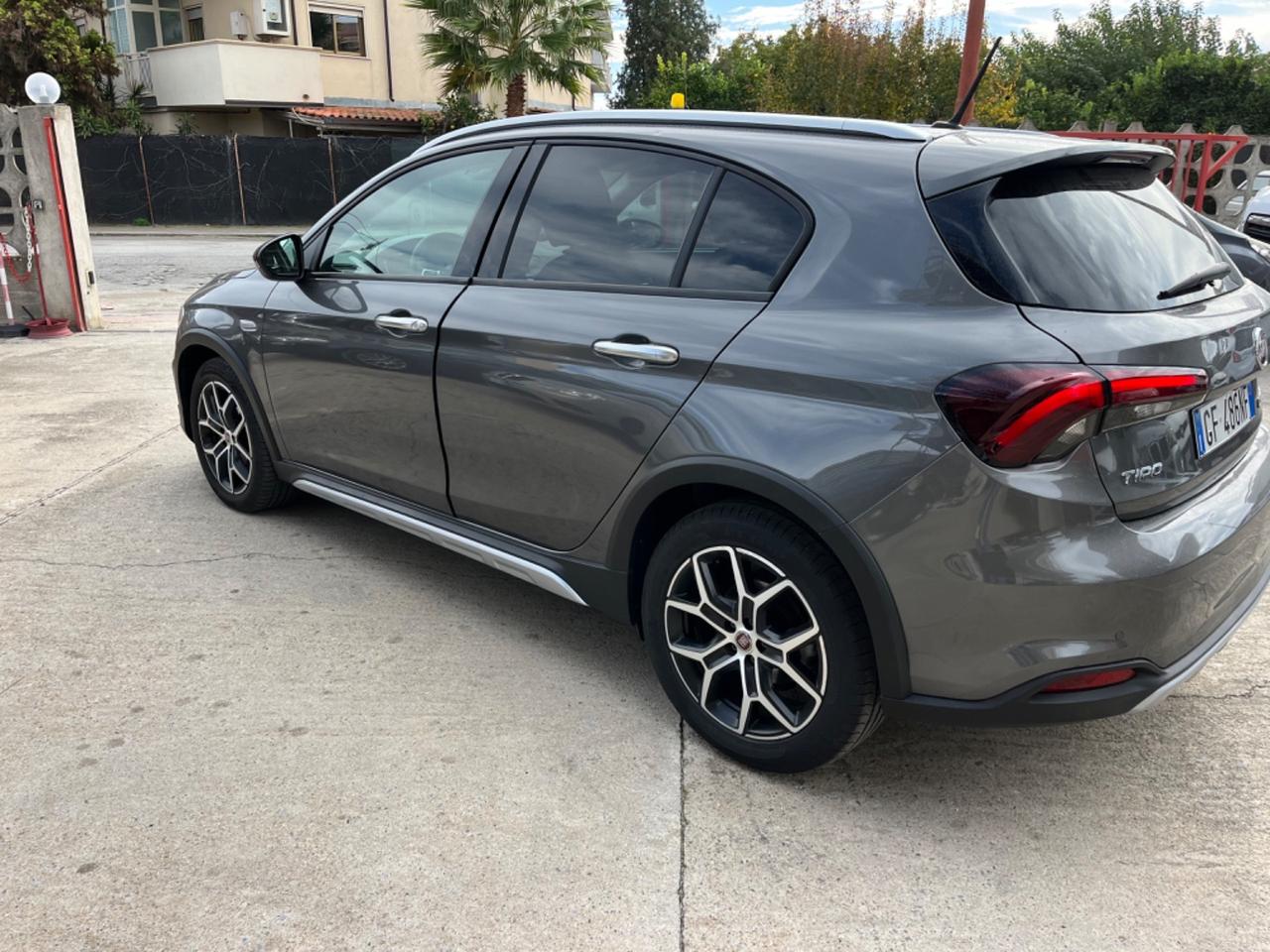 Fiat Tipo 1.6 Mjt S&S 5 porte Cross