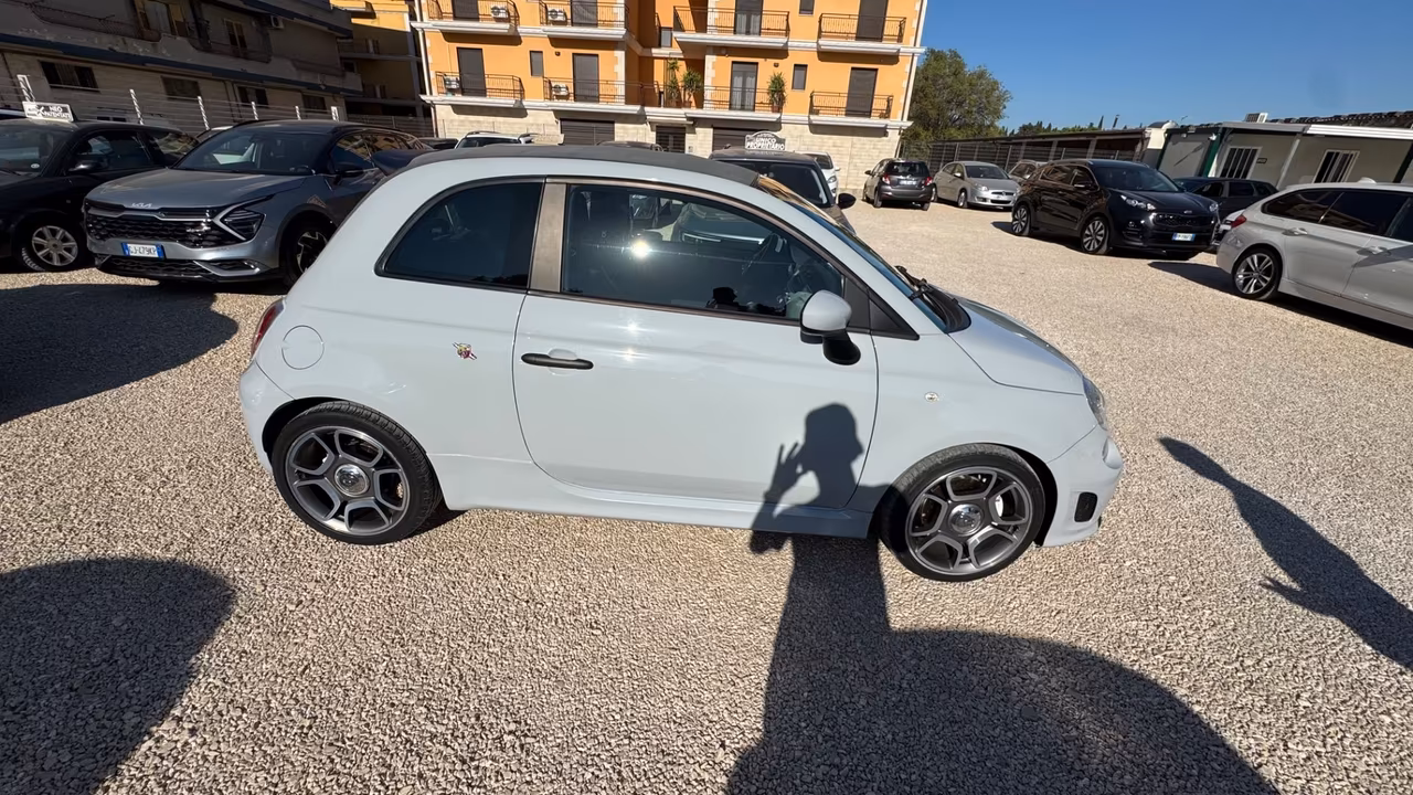 Abarth 500 C 1.4 Turbo T-Jet
