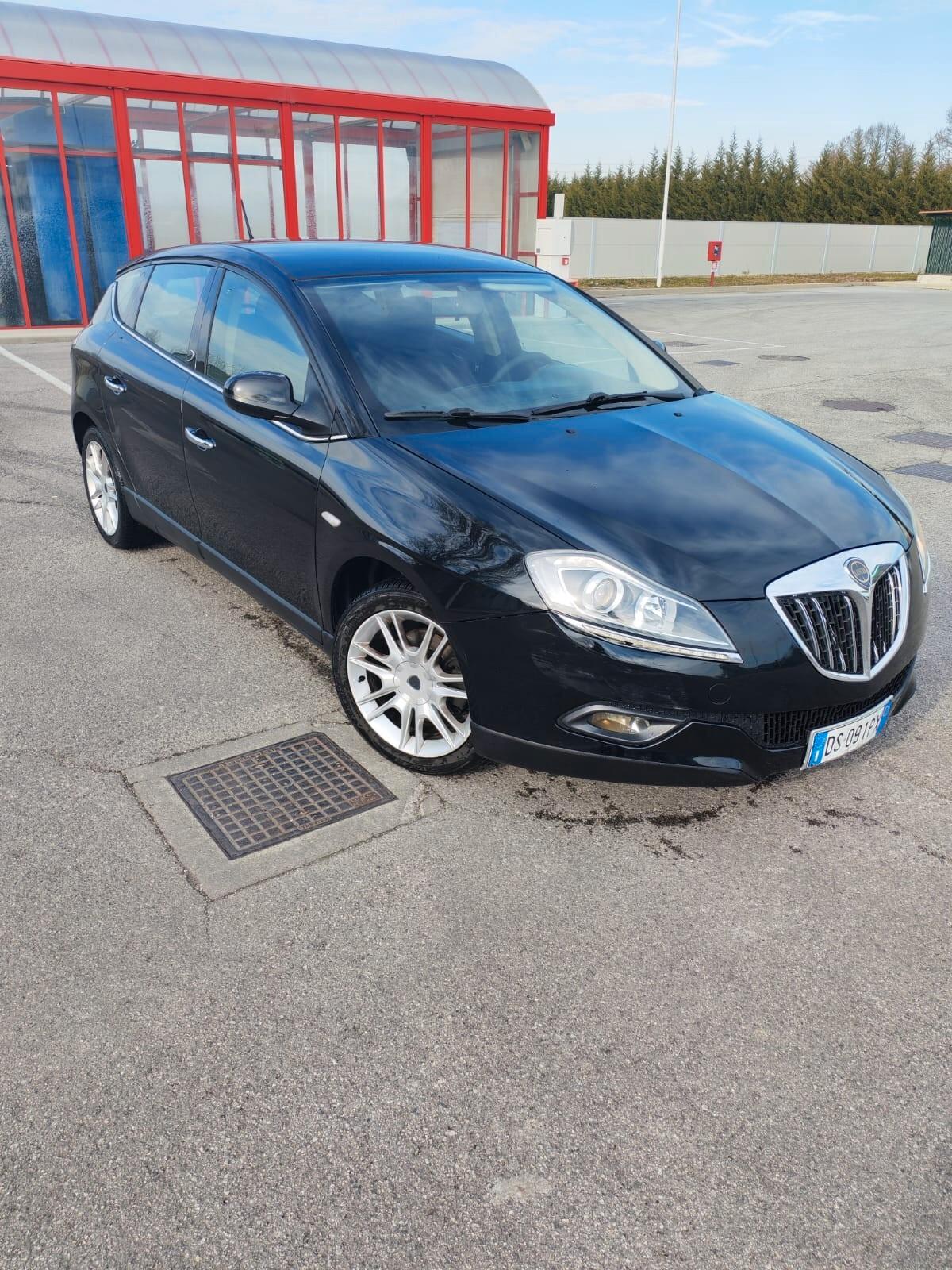 Lancia Delta 1.4 T-Jet 120 CV Oro