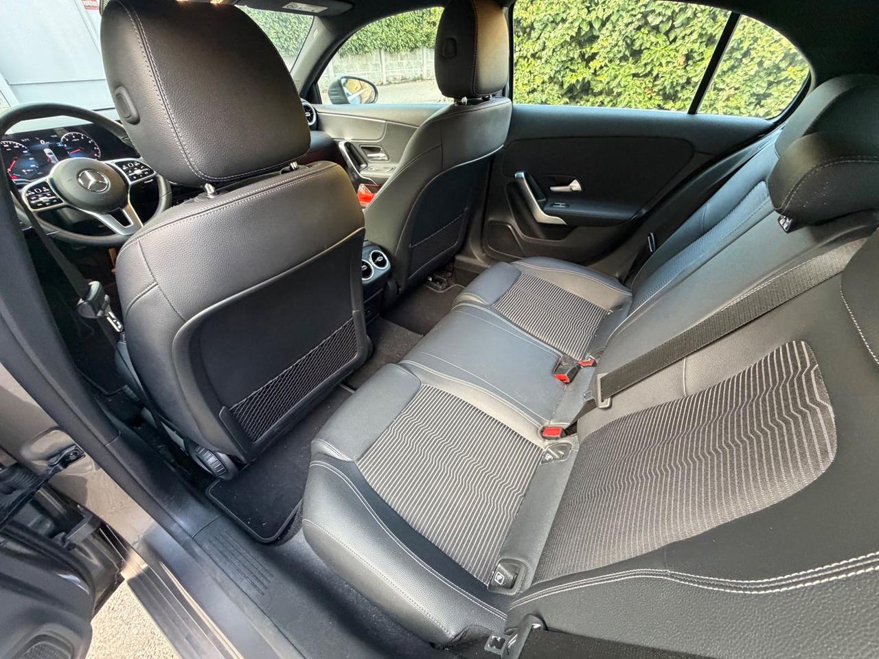 Mercedes-Benz A 180 Sport #11425