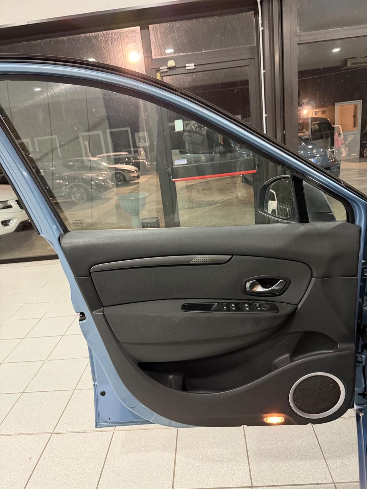 Renault Scenic Scénic GPL 1.6 Dynamique