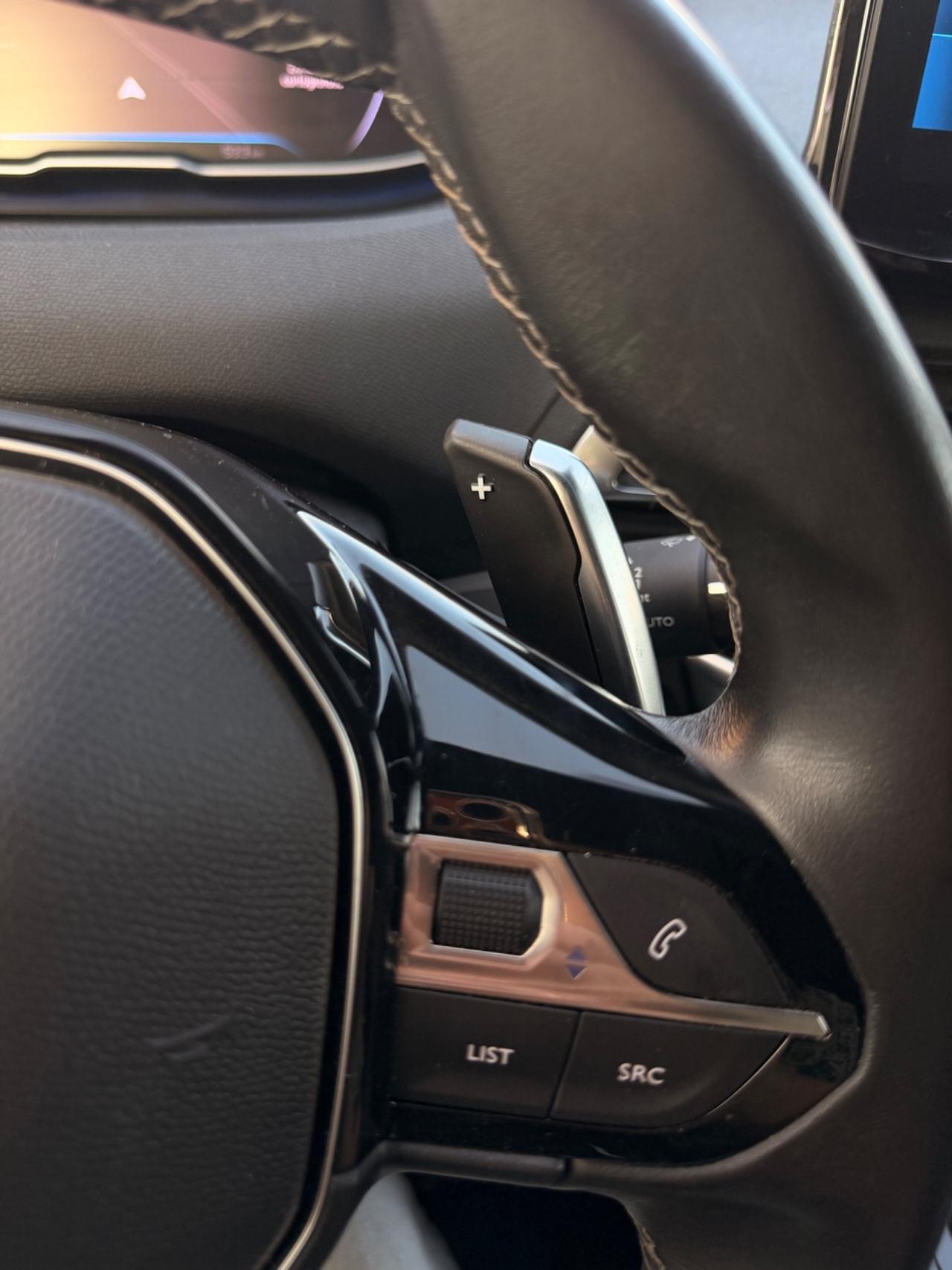 Peugeot 3008 1.5 BlueHDi 130cv Allure Pack NAVI