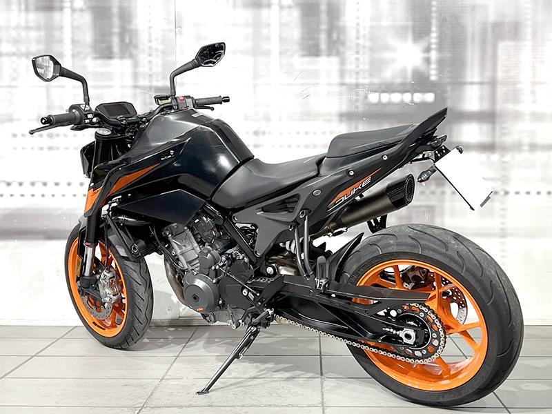 KTM Duke 790