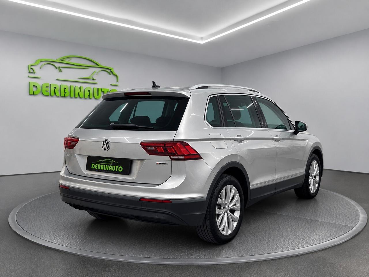 Volkswagen Tiguan 2.0 TDI SCR 4MOTION Business BlueMotion Technology