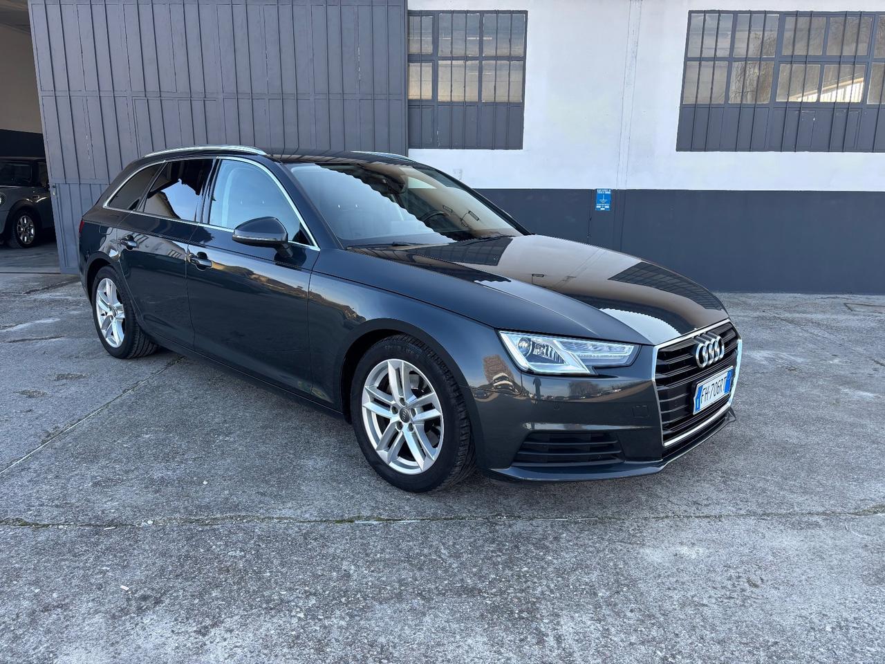 Audi A4 2.0 TDI 150 CV S Tronic. Garanzia 12 mesi