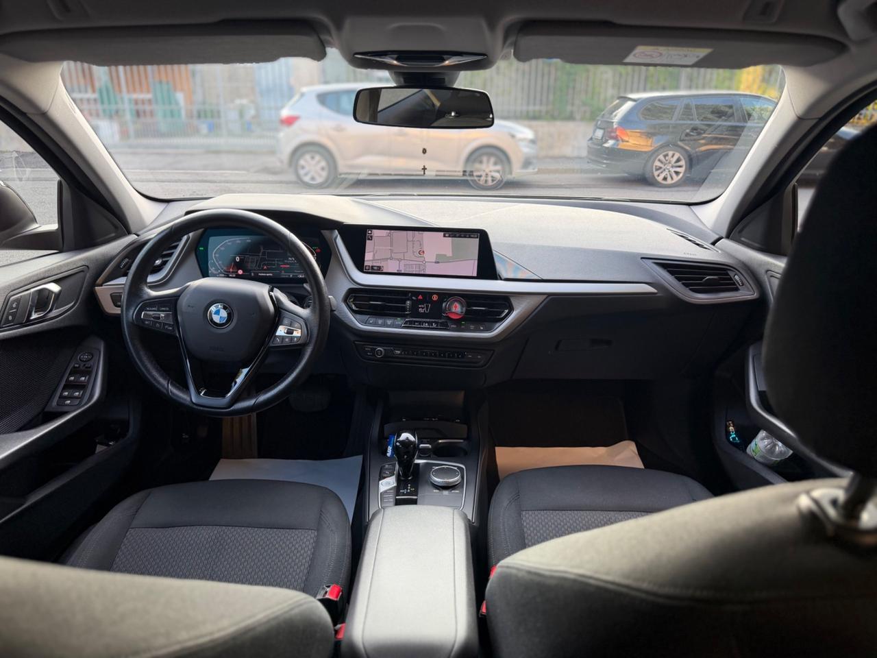 Bmw 118 118i 5p. Colorvision Edition