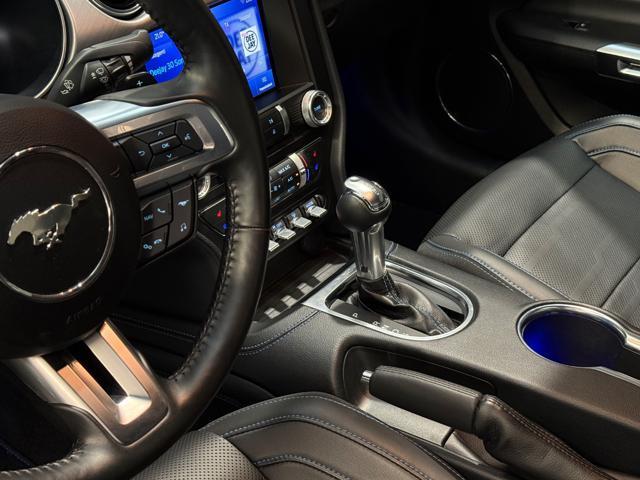 FORD Mustang Fastback 5.0 V8 aut. GT