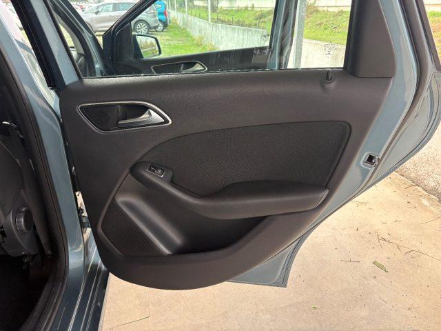 MERCEDES-BENZ B 220 4Matic 4X4 AUTOMATICA ERUO 6B BENZINA POCHI KM