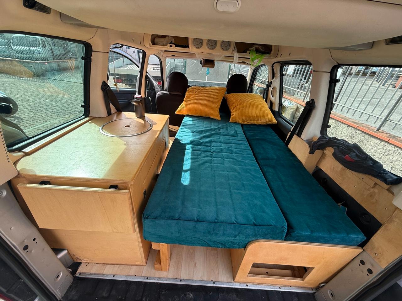 Citroen Berlingo camperizzato allestito