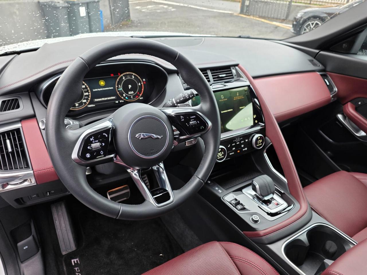 Jaguar E-Pace 2.0D I4 163 CV AWD Auto R-Dynamic HSE