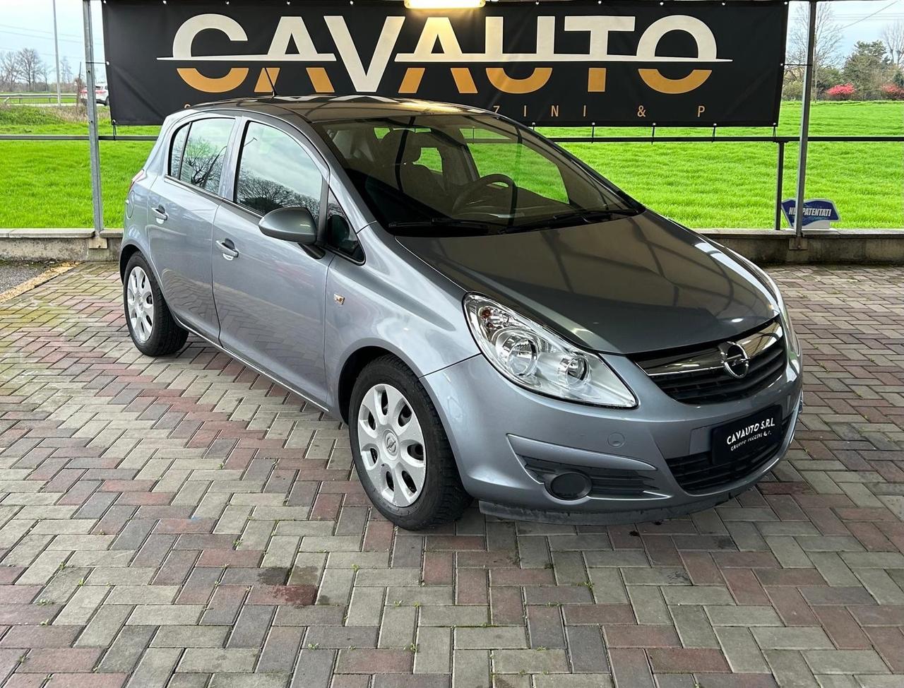 Opel Corsa 1.2 5 porte Enjoy GPL