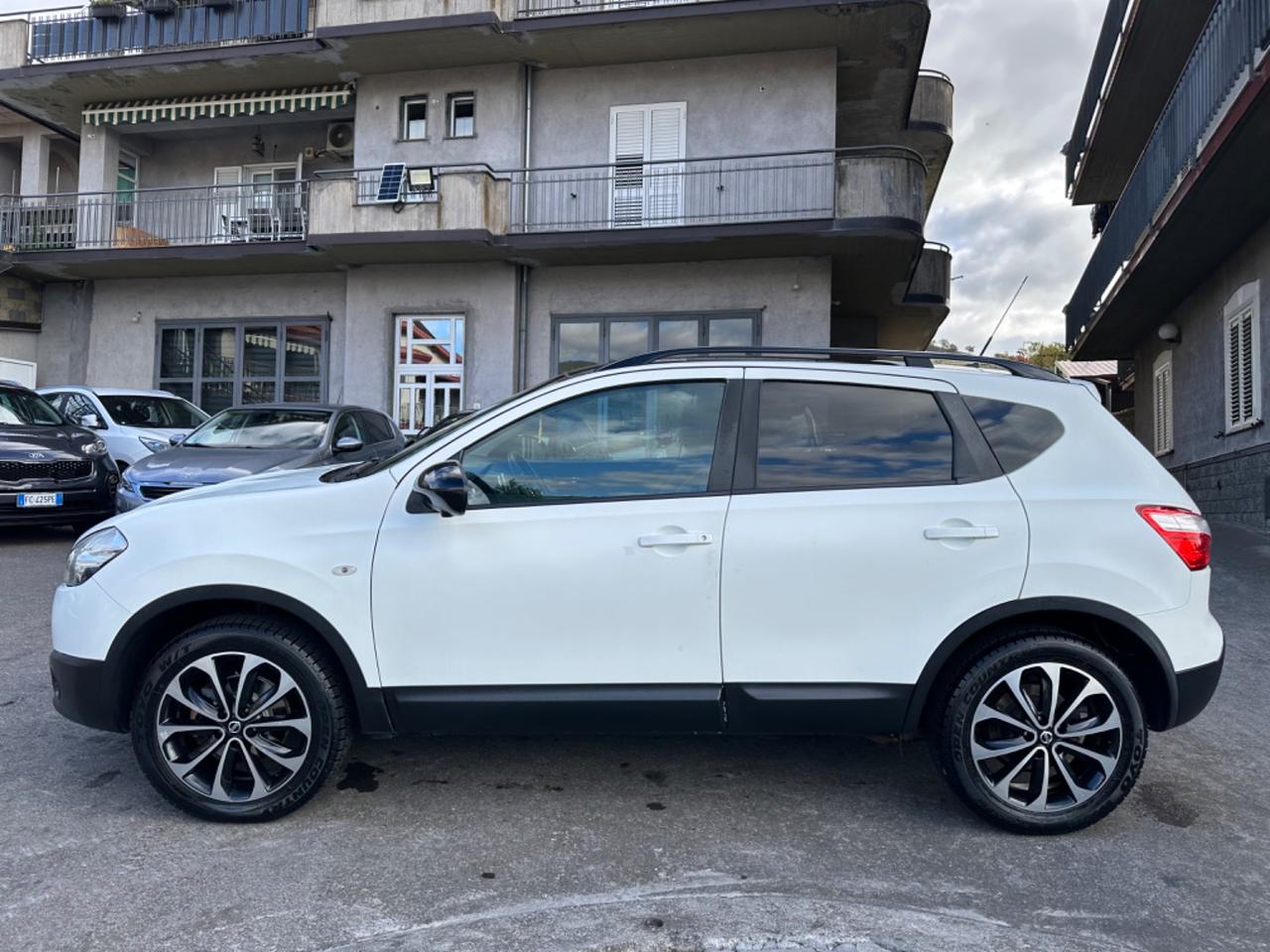 Nissan Qashqai 1.5 dCi DPF Tekna