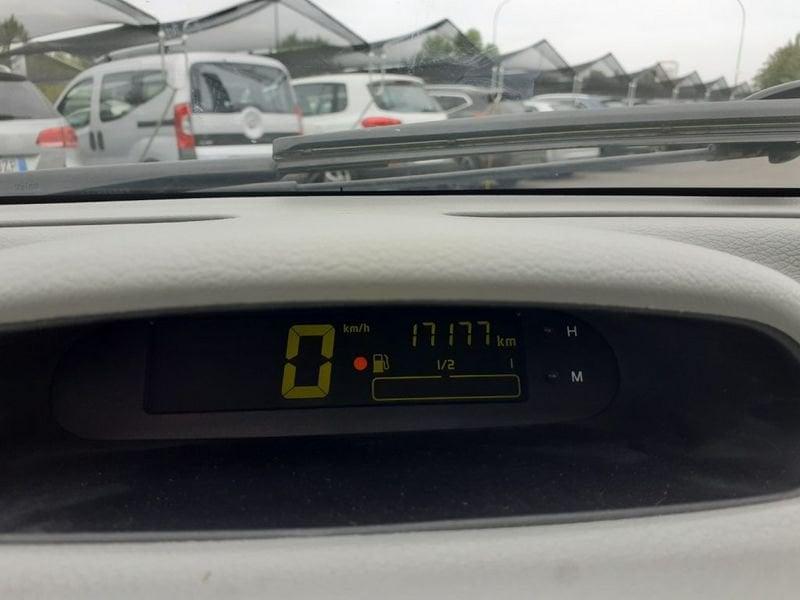 Renault Twingo 1.2i km 17.200 CERTIFICATI-1°PROP- INTROVABILE!! DA AMATORE