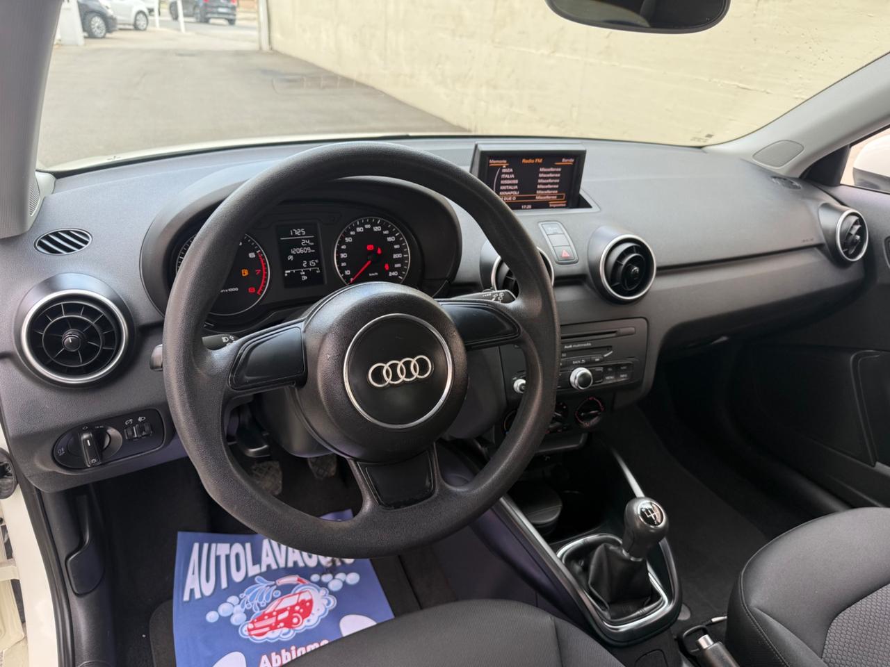 Audi A1 1.2benzina - 2013