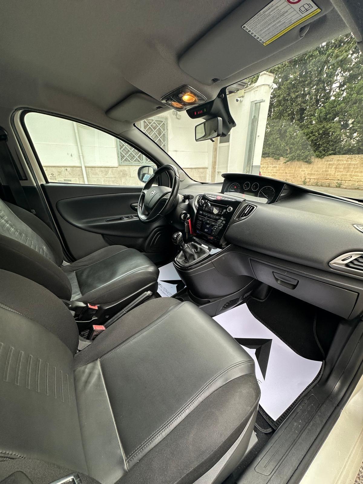 Lancia Ypsilon 1.3 MJT 16V 95 CV 5 porte S&S Platinum