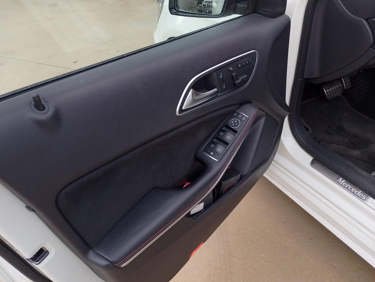 Mercedes-benz A 220 200 CDI Automatic Premium AMG