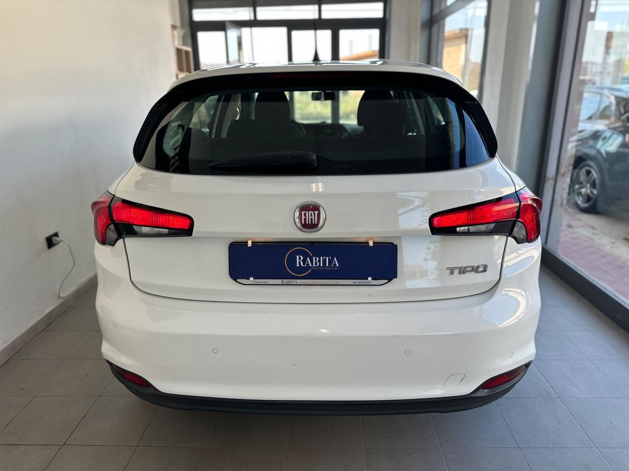 Fiat Tipo 1.4 5 porte Easy 79.000 KM