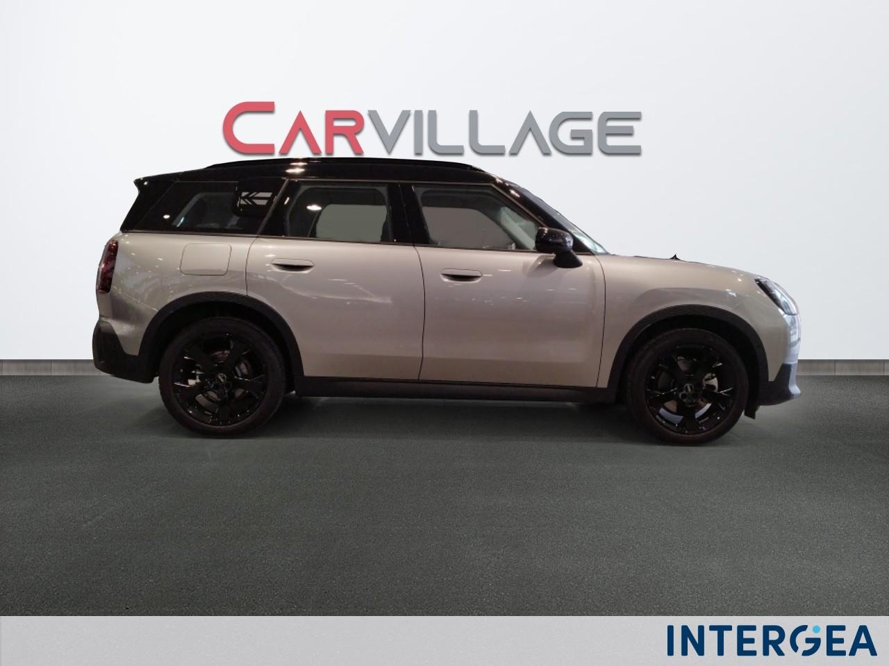 MINI Mini Countryman 1.5 48V C Classic auto